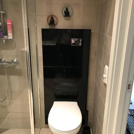 Med Sjoutsikt Og 20 Min Fra Dyreparken *